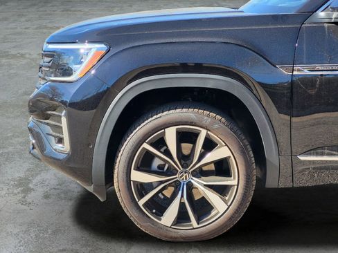 New 2025 Volkswagen Atlas Cross Sport SEL Premium R-Line AWD/4WD image 20
