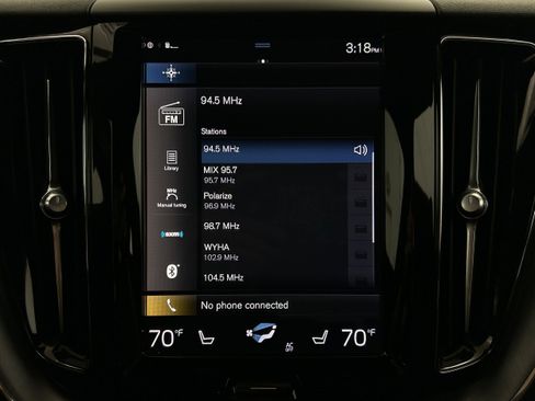 Used 2020 Volvo XC60 T6 Momentum image 6