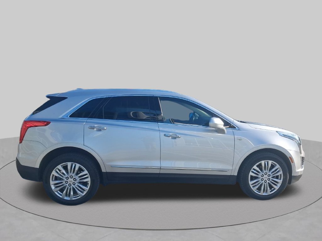 Used 2018 Cadillac XT5 Premium Luxury AWD/4WD image 4