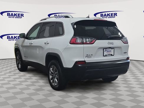 Used 2021 Jeep Cherokee Latitude Plus AWD/4WD image 7