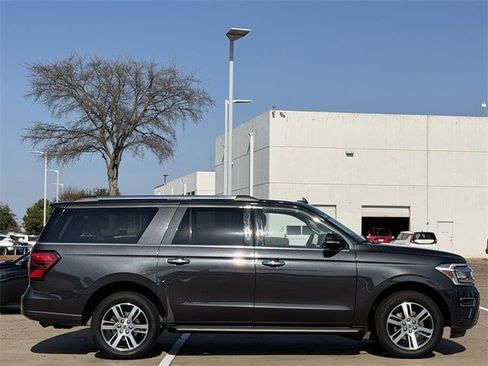 Used 2024 Ford Expedition Max Limited image 3