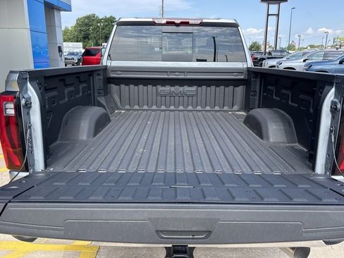 New 2026 GMC Sierra 2500 SLT w/ SLT Premium Package AWD/4WD image 35