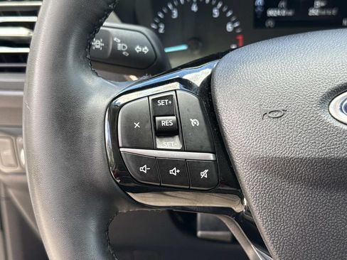 Used 2022 Ford Escape SEL FWD image 40