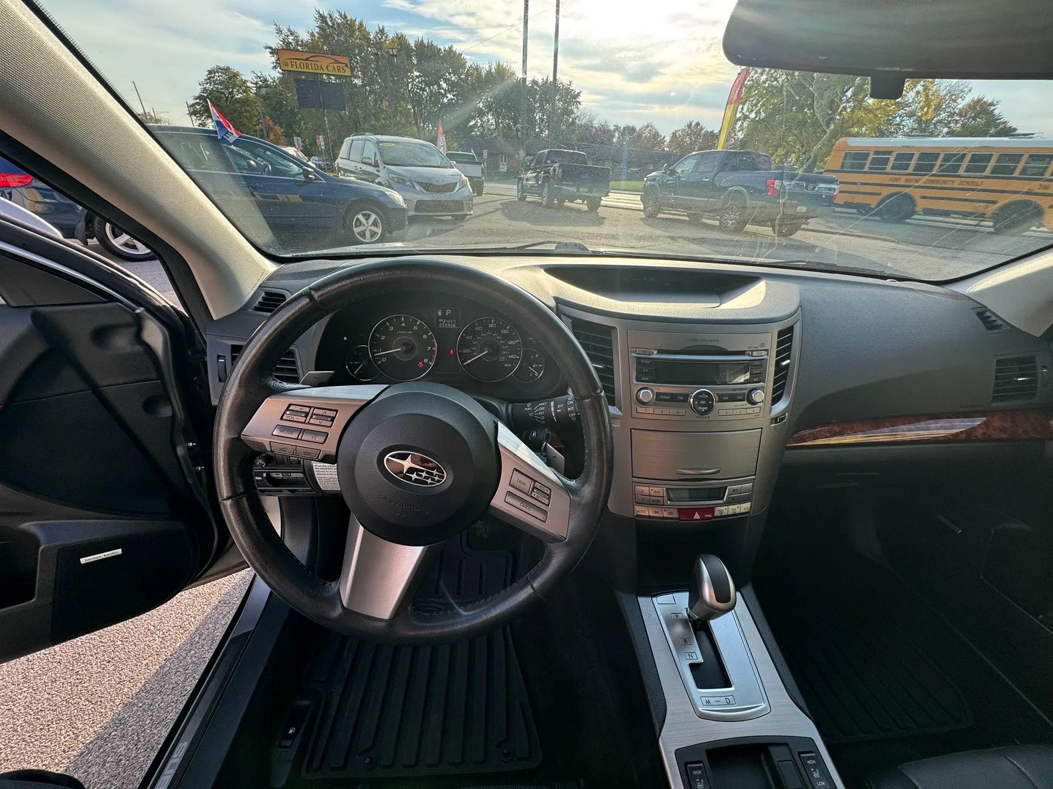 Used 2011 Subaru Outback 2.5i Limited AWD/4WD image 16