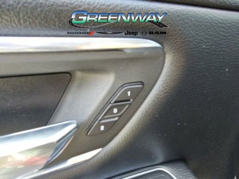 Used 2019 RAM 1500 Laramie w/ Sport Appearance Package image 11