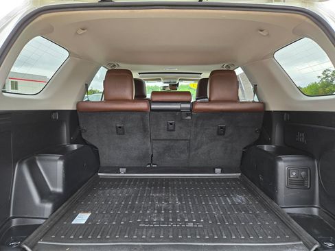 Used 2023 Toyota 4Runner Limited AWD/4WD image 10