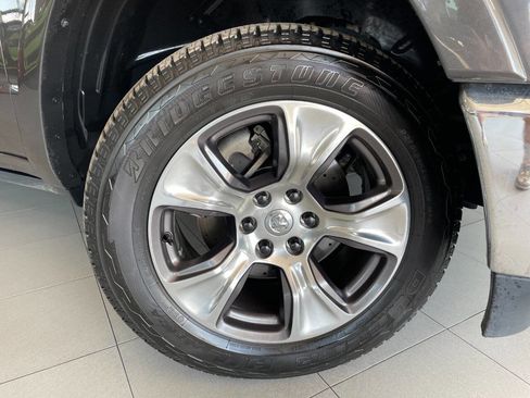 Used 2020 RAM 1500 Limited image 10