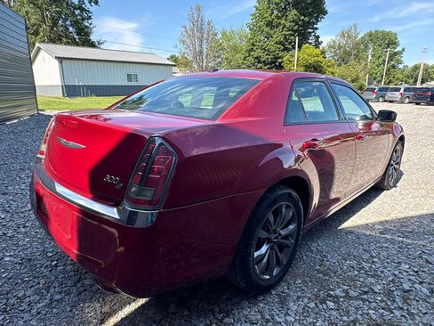 Used 2014 Chrysler 300 S w/ Luxury Group AWD/4WD image 5