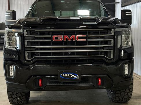 Used 2020 GMC Sierra 2500 AT4 w/ AT4 Premium Package AWD/4WD image 7