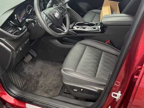Certified 2023 Buick Envision Avenir FWD image 3