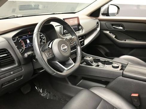 Used 2022 Nissan Rogue SV w/ SV Premium Package AWD/4WD image 14