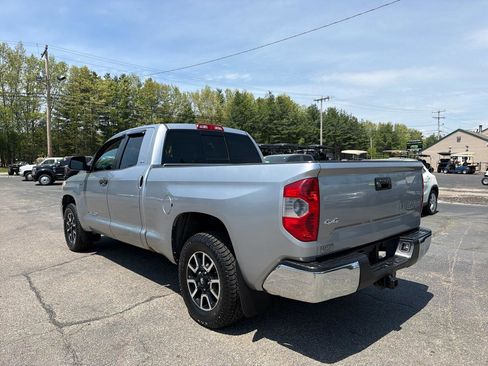 Used 2014 Toyota Tundra SR5 AWD/4WD image 4