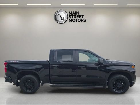 Used 2021 Chevrolet Silverado 1500 Custom w/ Safety Confidence Package AWD/4WD image 6