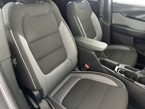 Used 2023 Chevrolet TrailBlazer LT w/ Convenience Package AWD/4WD image 29