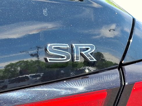 Used 2019 Nissan Altima 2.5 SR FWD image 31