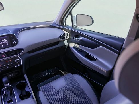 Used 2019 Hyundai Santa Fe SE image 30