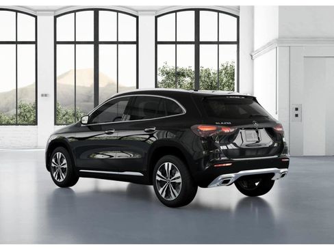 New 2026 Mercedes-Benz GLA 250 4MATIC image 28