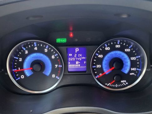 Used 2016 Subaru Crosstrek Touring AWD/4WD image 29