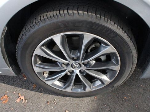 Used 2017 Toyota Avalon XLE image 59