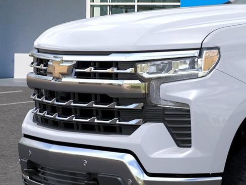 New 2026 Chevrolet Silverado 1500 LTZ w/ LTZ Premium Package AWD/4WD image 13
