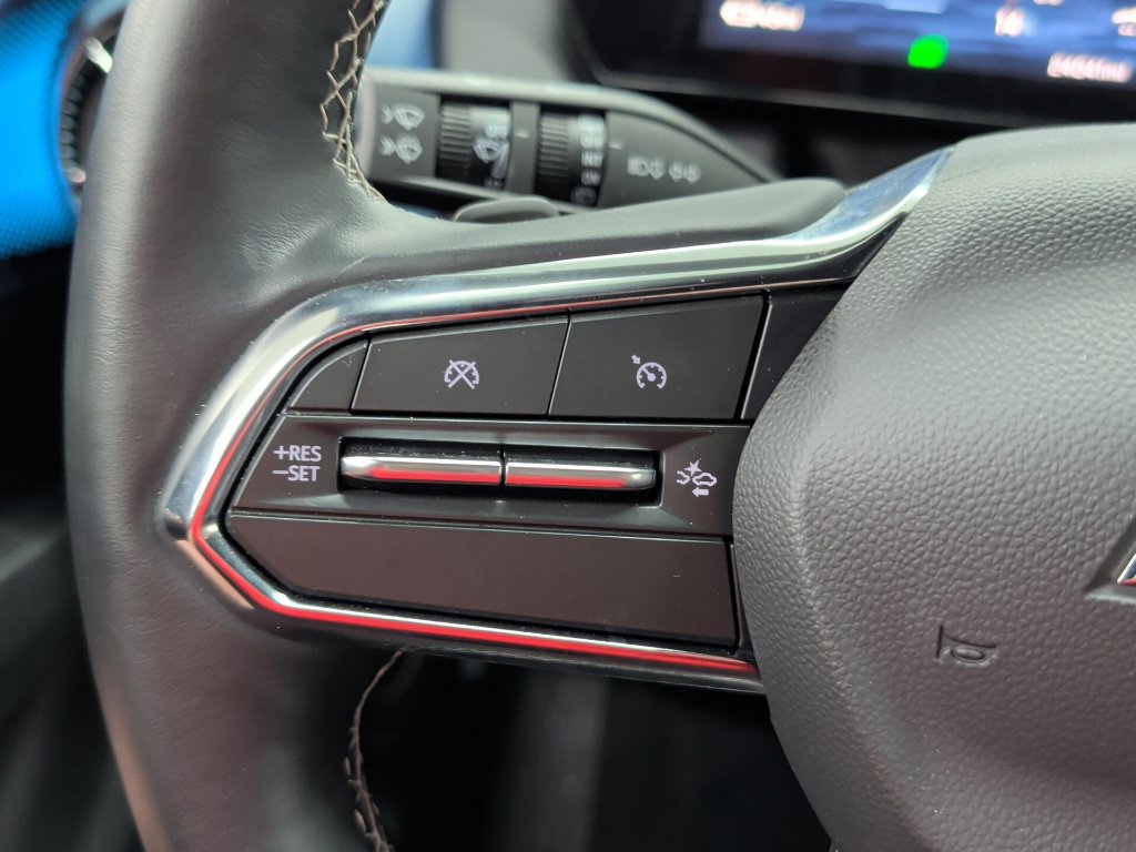 Used 2024 Chevrolet Equinox EV LT FWD image 13