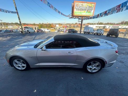 Used 2019 Chevrolet Camaro LT image 2