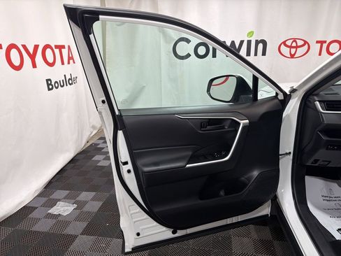 Used 2024 Toyota RAV4 LE image 21