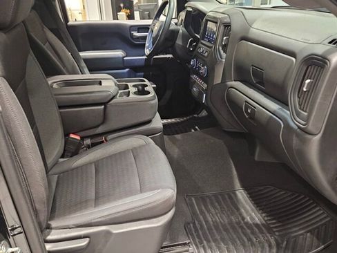 Used 2022 Chevrolet Silverado 1500 Custom image 13