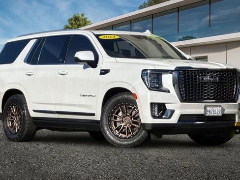 Used 2024 GMC Yukon Denali Ultimate image 1