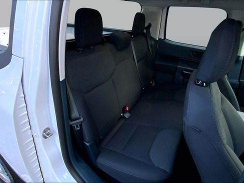 Used 2025 Ford Maverick XL FWD image 19