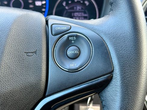 Used 2020 Honda HR-V Sport image 24