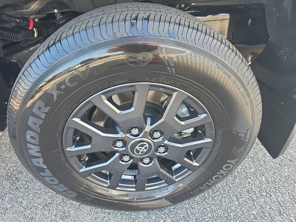 Certified 2026 Toyota 4Runner SR5 AWD/4WD image 7