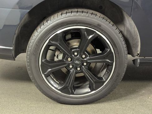Used 2023 Ford Expedition Max Limited AWD/4WD image 13