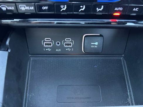 Certified 2023 Jeep Grand Cherokee Overland w/ Luxury Tech Group IV AWD/4WD image 47