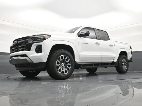 Used 2026 Chevrolet Colorado Z71 w/ Z71 Convenience Package 2 AWD/4WD image 25