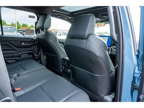 New 2026 Toyota 4Runner Limited AWD/4WD image 17
