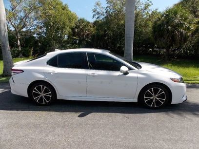 Used 2020 Toyota Camry SE