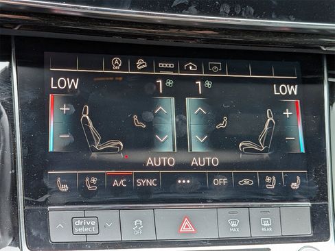 Used 2021 Audi Q8 Premium Plus w/ Premium Plus Package image 25