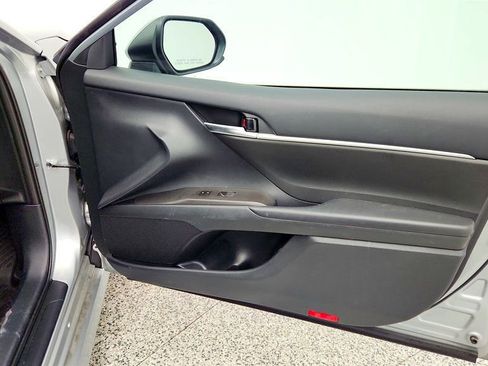 Used 2023 Toyota Camry LE AWD/4WD image 24