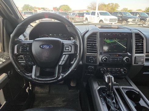 Used 2018 Ford F150 Raptor w/ Equipment Group 802A Luxury AWD/4WD image 6