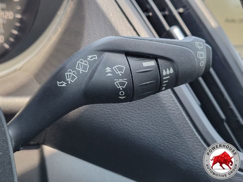 Certified 2019 Ford Escape SEL FWD image 30