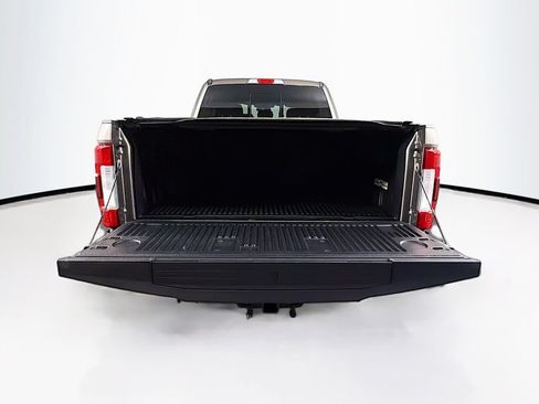 Used 2019 Ford F250 Lariat w/ Lariat Ultimate Package RWD image 25