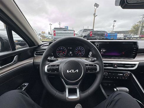 Used 2023 Kia K5 EX FWD image 15