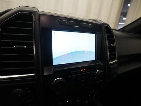 Used 2016 Ford F150 XLT w/ Equipment Group 301A Mid AWD/4WD image 18