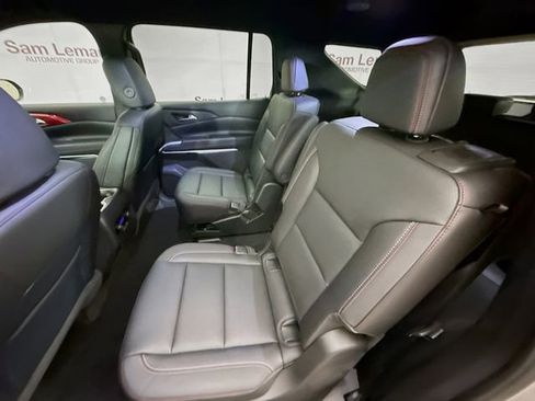 New 2026 Chevrolet Traverse Z71 w/ Driver Confidence Package image 26