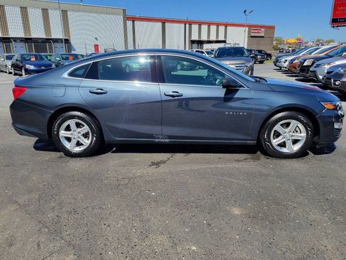 Used 2020 Chevrolet Malibu LS FWD image 4