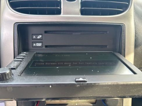 Used 2005 Chevrolet Corvette Coupe w/ Preferred Equipment Group image 40