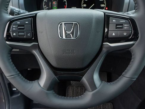 New 2026 Honda Odyssey Touring image 26