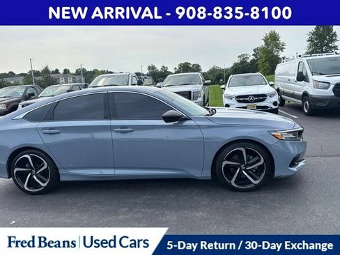 Used 2022 Honda Accord Sport image 4