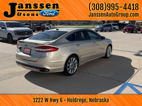 Used 2018 Ford Fusion Platinum image 5